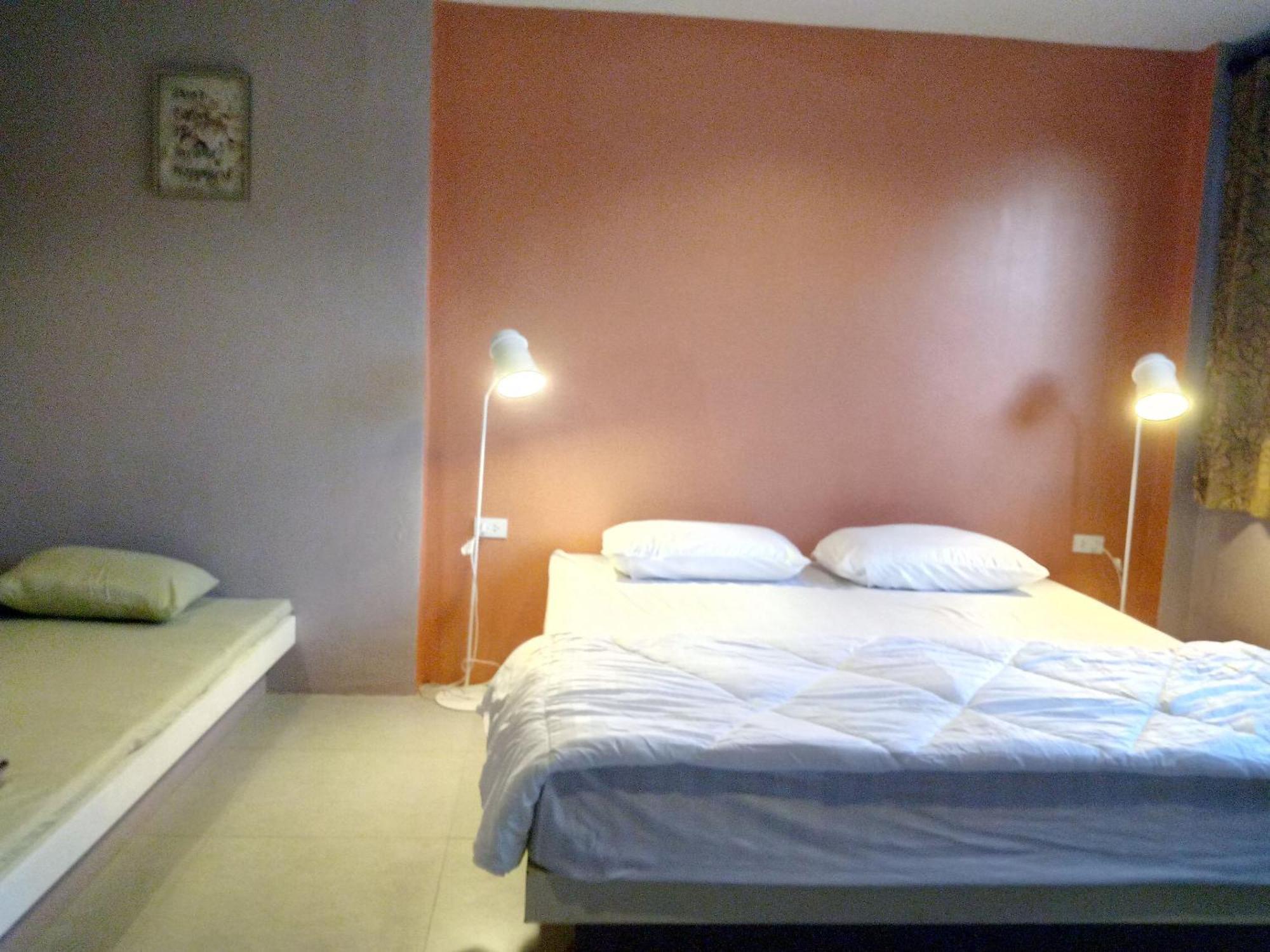 Hotel In Phuket House Exterior foto