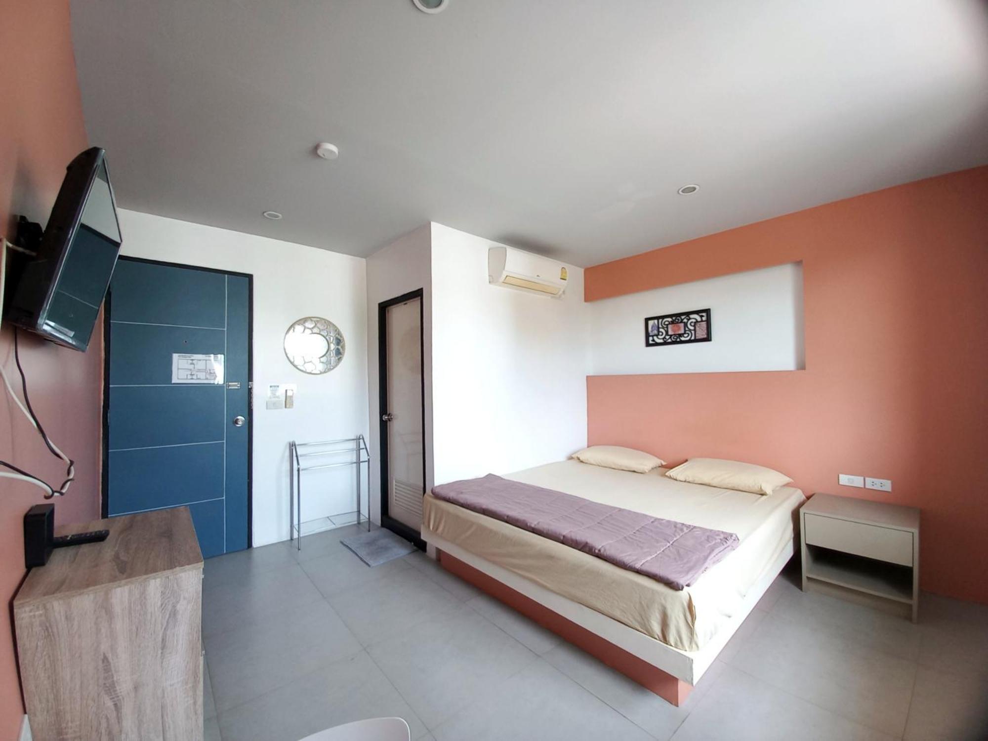Hotel In Phuket House Exterior foto