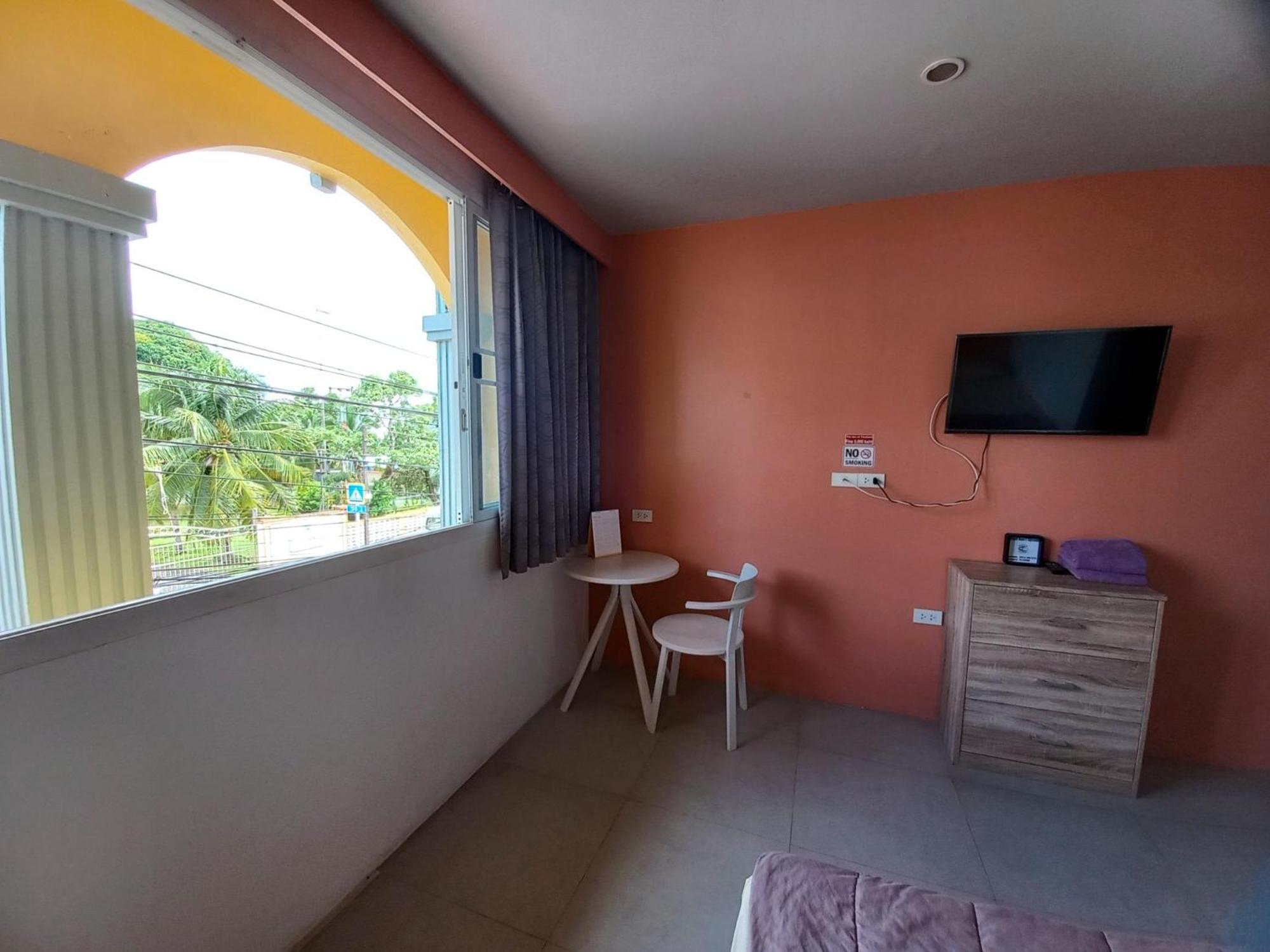 Hotel In Phuket House Exterior foto